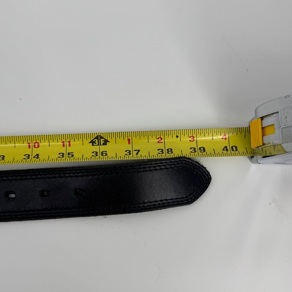 Cavenders Genuine Leather Black Belt Size 32 Model 9752401 - Picture 3 of 4